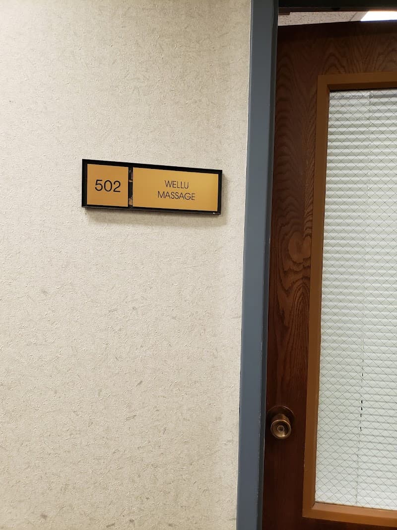 Weller Massage Bismarck photo