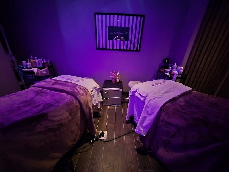 Wellness 360 Spa at Hotel Retlaw Fond du Lac photo