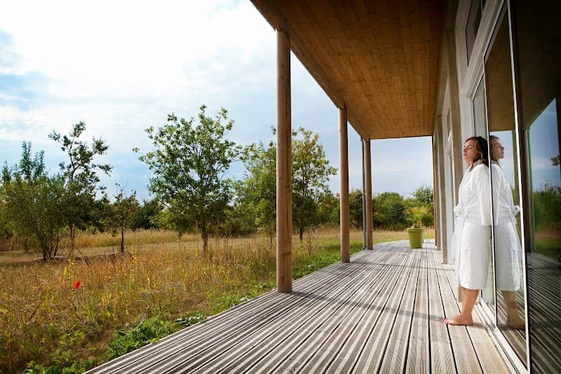 Wellness Center La Chrysalide La Chapelle-Hermier photo