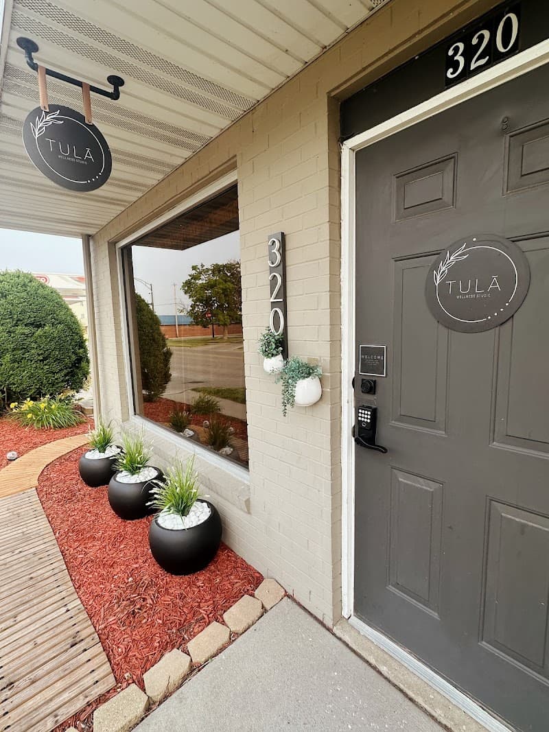 Wellness Massage with Denise Iowa City photo