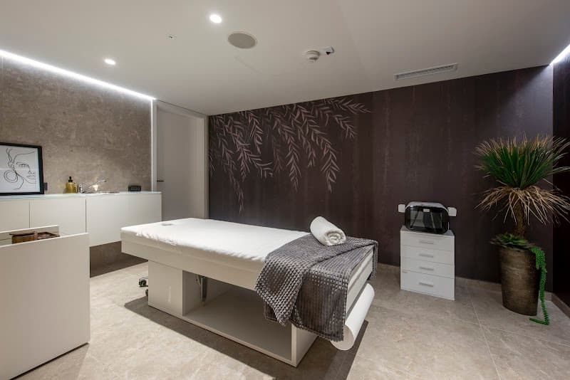 Wellness & Spa źabatz - Daggers' Lair Varaždin photo