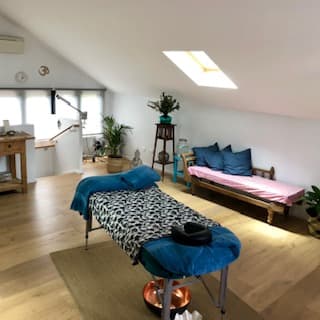 Wells St Bodyworks Newtown photo