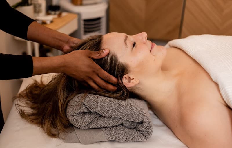 Wellspring Holistic Massage Therapy Hove photo