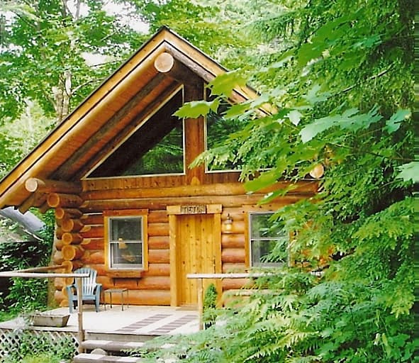 Wellspring Spa and Woodland Retreat Ashford photo