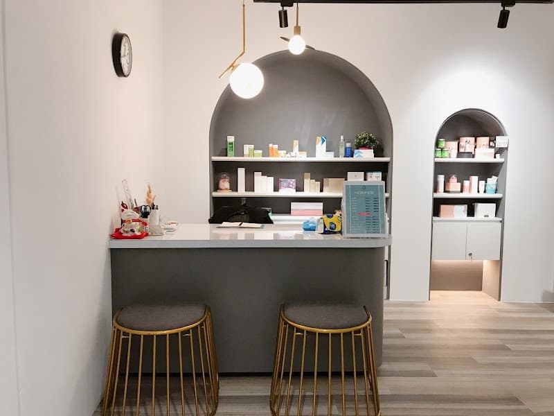 Wenqing Beauty Personal Studio 2nd Floor Kaohsiung City photo