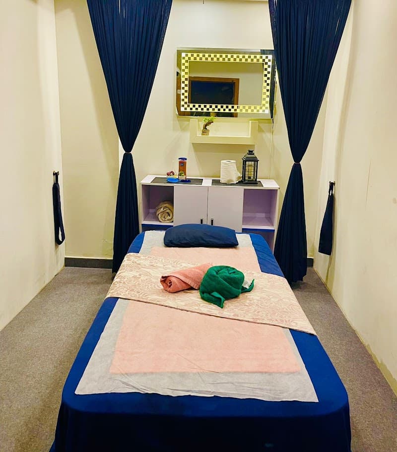White Hill Spa Salon Bahria Town photo