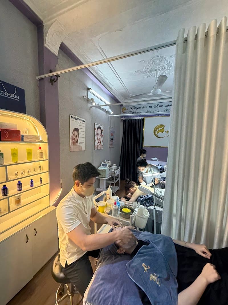 Willy Spa Quận Cầu Giấy photo