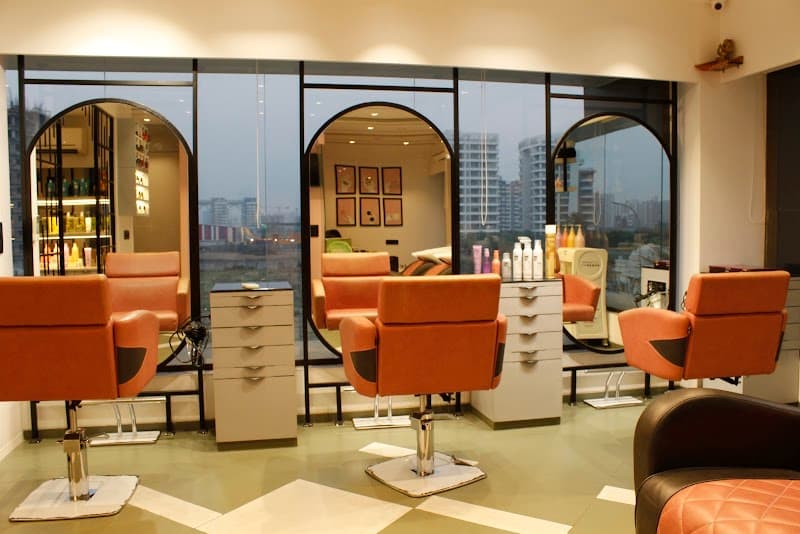 Womens Care Beauty and Spa Surat photo