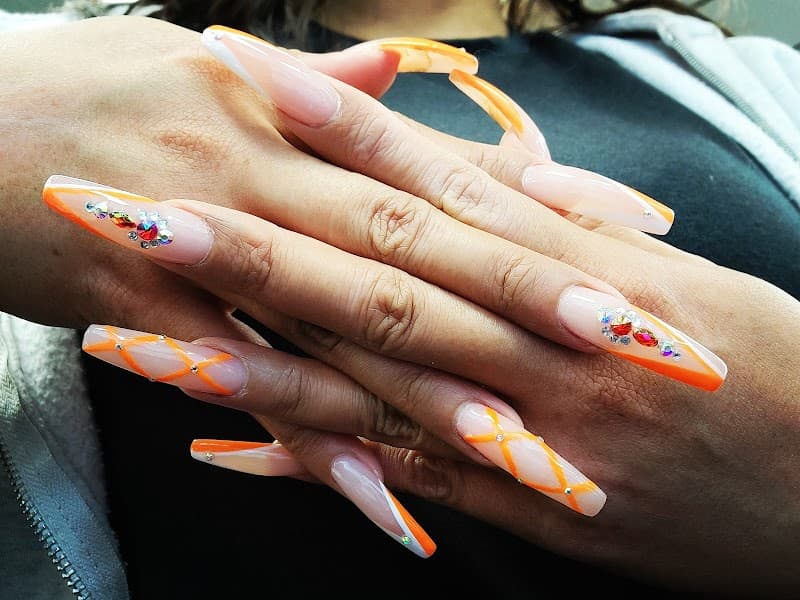 Clarksville world nails and spa photo