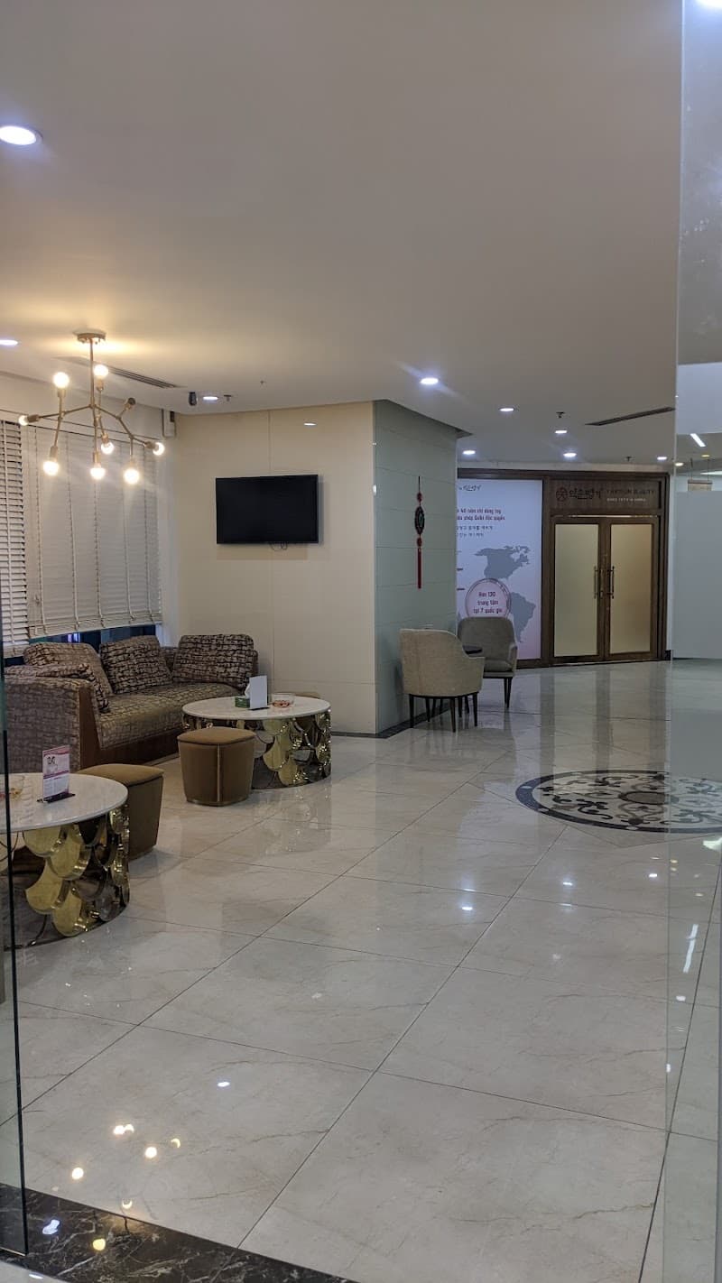 Yakson Beauty Hoàng Đạo Thúy Quận Cầu Giấy photo