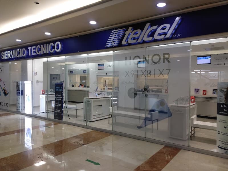 Yamel Mexico City photo