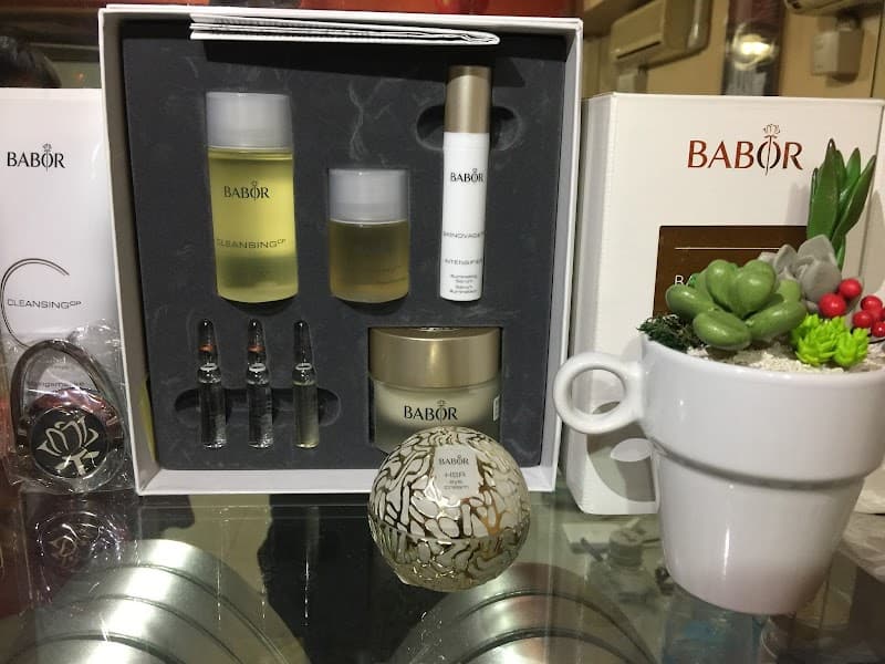 Yang Beauty Stress Relief Studio Zhudong Township photo