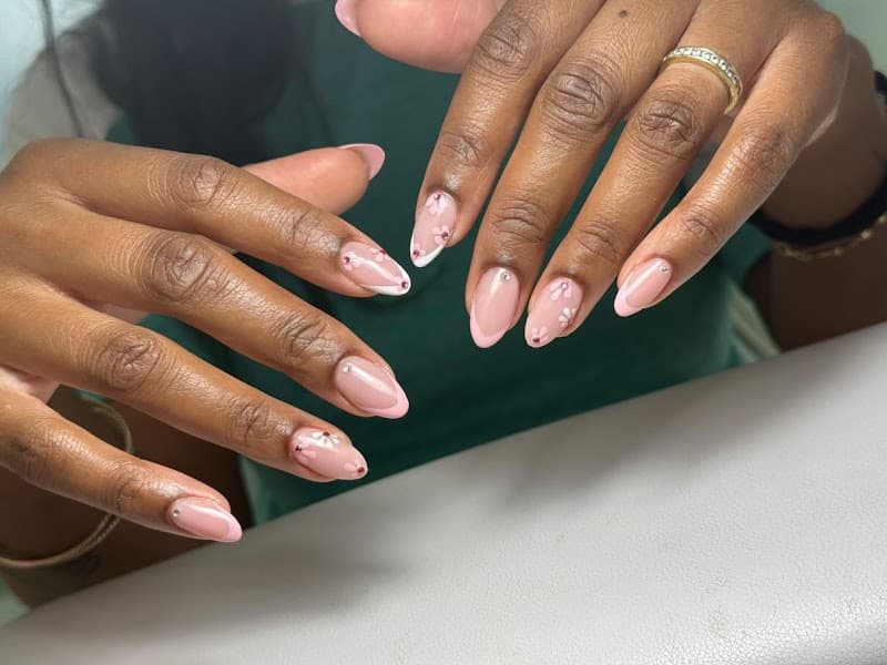 Yara Beauty Lounge Lagoon Park photo