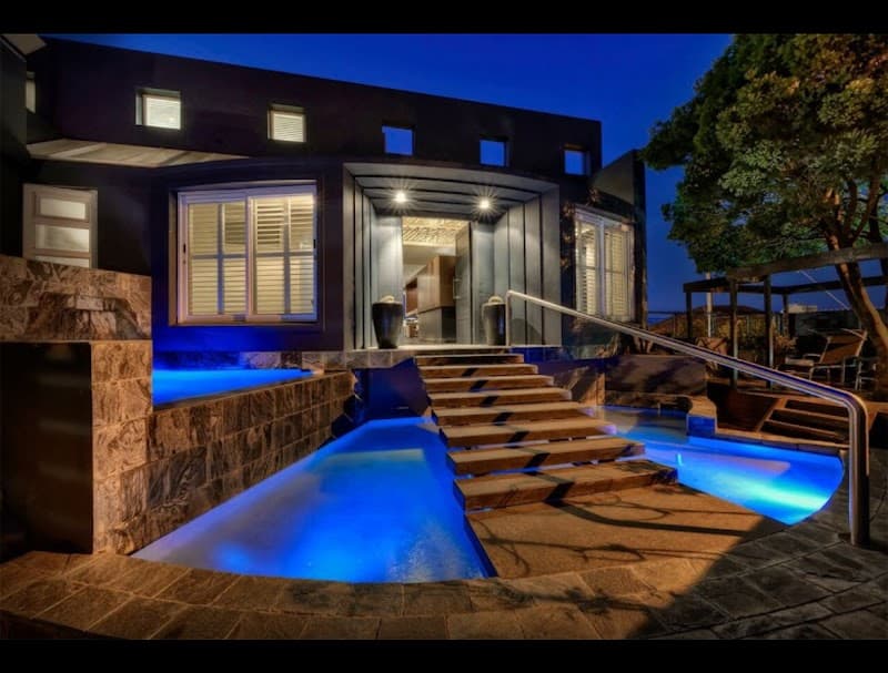 Yemaya Bantry Bay Cape Town photo