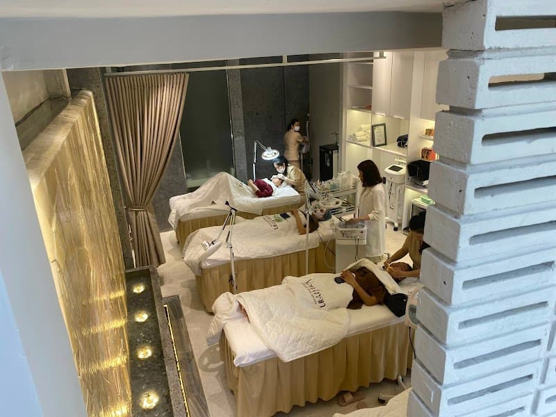 Yen Tran Skincare Cosmetic and Spa Huế photo
