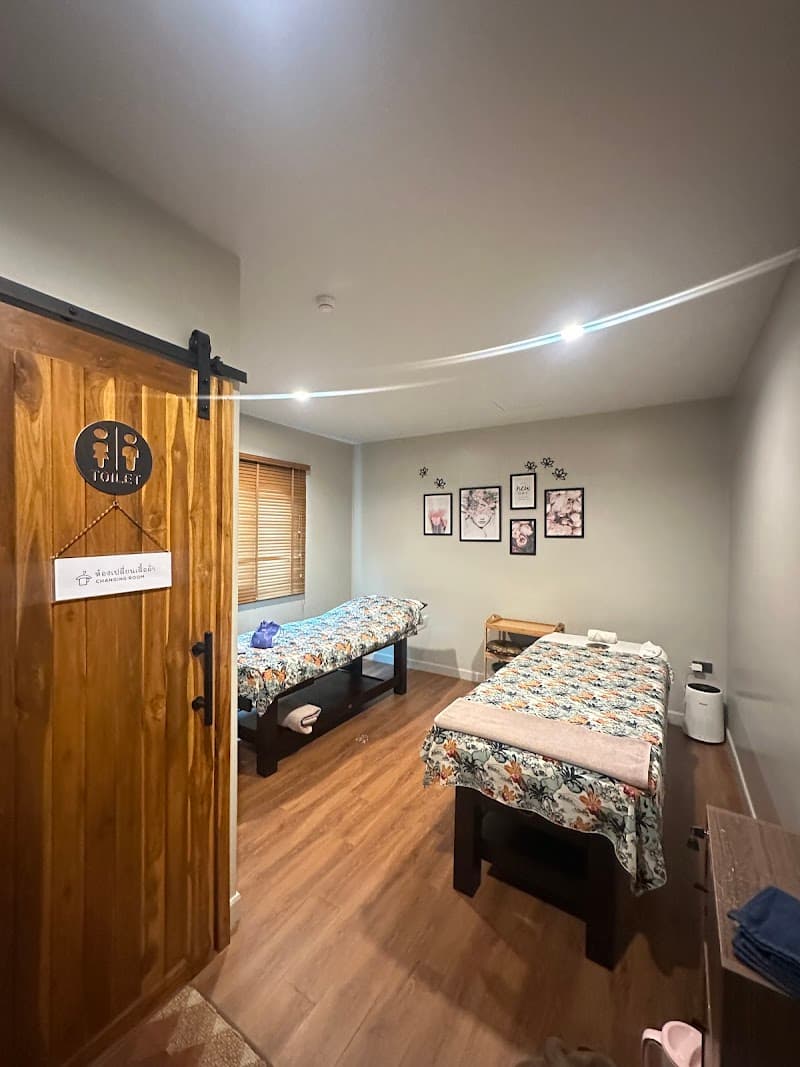 Yihwa Cafe and Massage Phuket photo