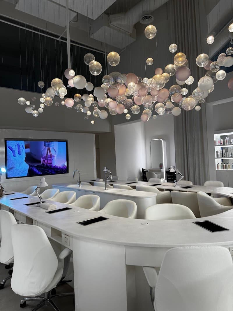 Yin Salon & Spa Prince Mohammed Ibn Salman Ibn Abdulaziz Rd photo