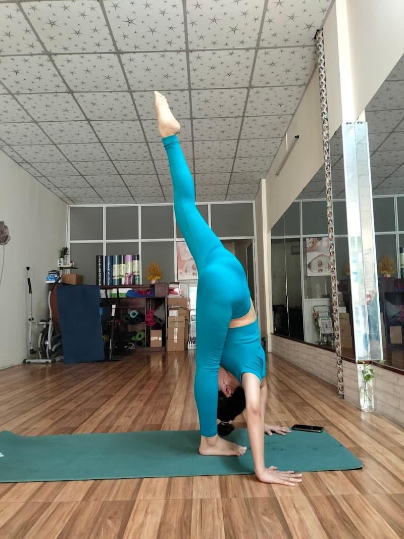 Yoga-Aerobic-Spa Hồng Lam Thủ Đức photo