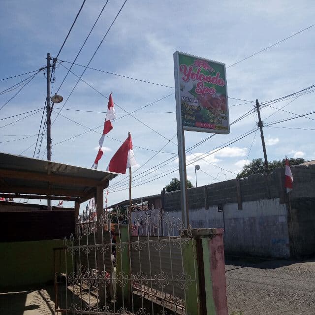 Yolanda Spa Kotamobagu photo