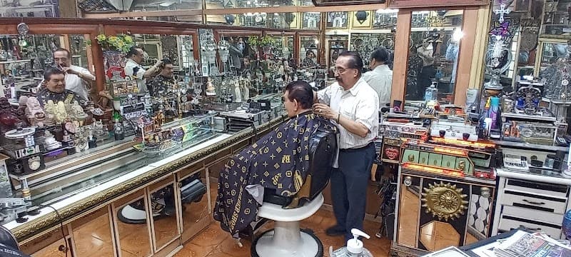 Yorch Peluqueria Monterrey photo