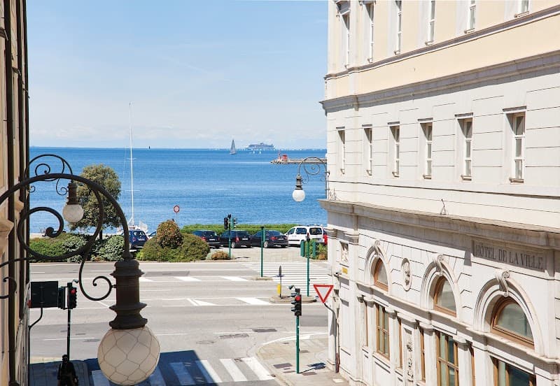 YouMe Design Place Hotel Trieste photo
