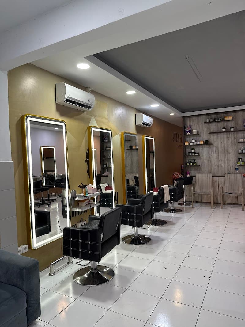 Young-fa Salon Pojok Gresik photo