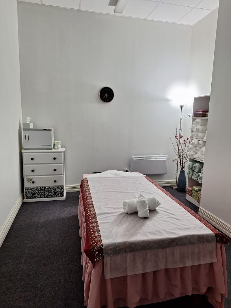 Yours Naturally Massage and Bodywork Therapy Dunedin photo