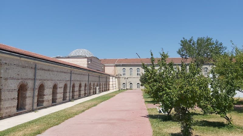 Ytü Tarihi Hamam Güngören photo