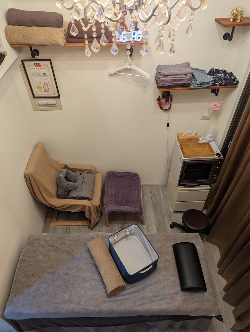 Yun. Body Comfort Stress Relief Studio Toufen City photo