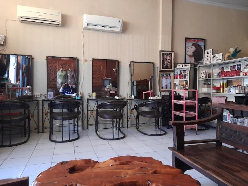 Yuni Salon Bekasi photo