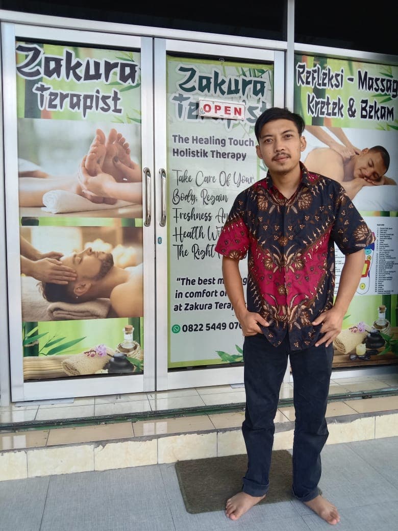 Zakura Terapist Bontang photo