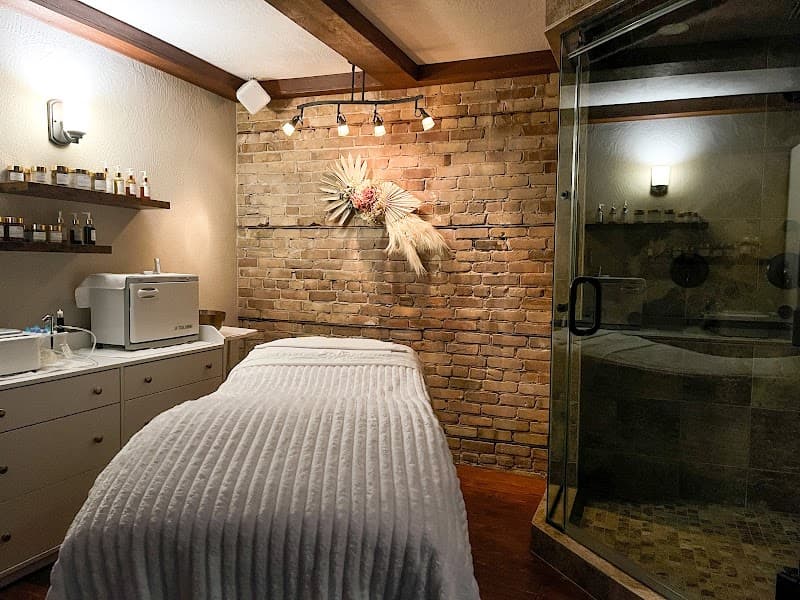 Zaravi Skin & Wellness Oshkosh photo