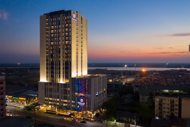 ZEALAX HOTEL & RESIDENCE Yangon photo