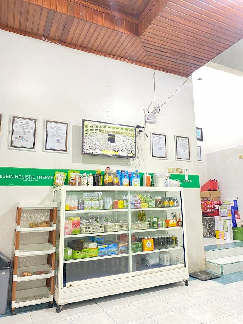 Zein Holistic Therapy Terapi dan Pelatihan Bekam, Pijat, Herbal Makassar photo