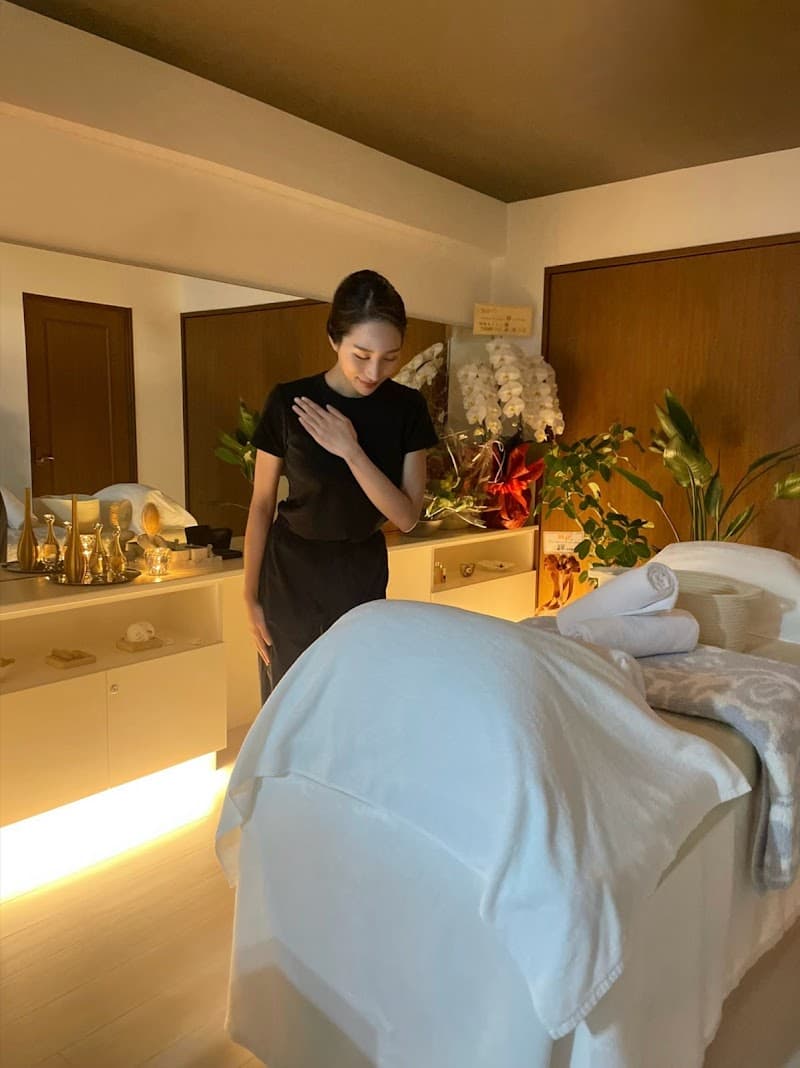 Zenshin Temomi Hands Aroma Store Kanazawa City photo