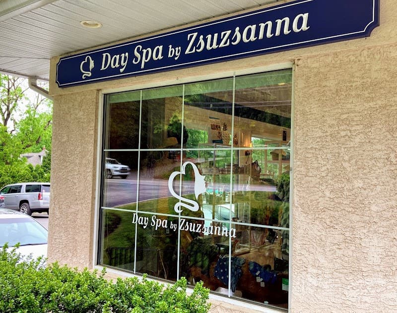 Zsuzsanna's Salon Wayne photo